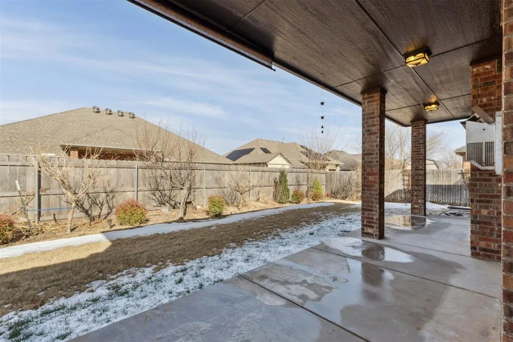 Photo 47 — 557 W Pine Rose Court Way, Mustang, OK 73064