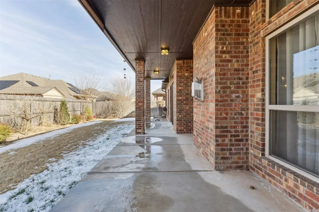 Photo 48 — 557 W Pine Rose Court Way, Mustang, OK 73064