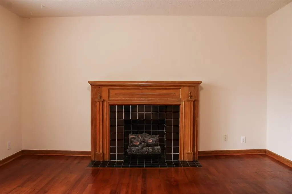 Photo 12 — 1305 S Reno Avenue, El Reno, OK 73036