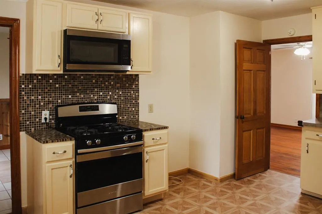 Photo 32 — 1305 S Reno Avenue, El Reno, OK 73036