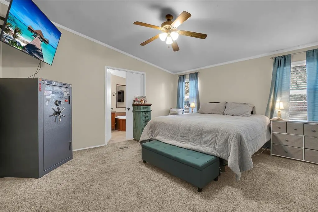 Photo 29 — 121 S Sycamore Avenue, Erick, OK 73645