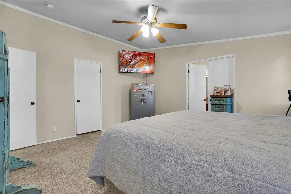 Photo 30 — 121 S Sycamore Avenue, Erick, OK 73645