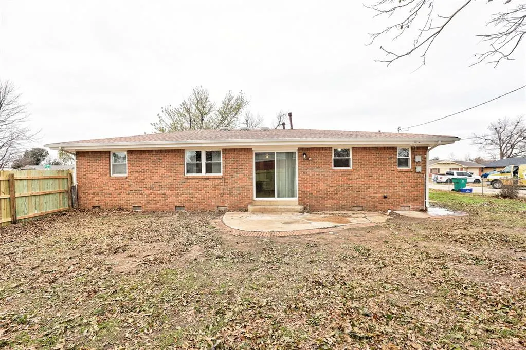 Photo 35 — 7832 S Youngs Boulevard, Oklahoma City, OK 73159