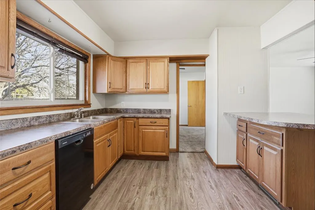 Photo 11 — 711 W Martha Street, Altus, OK 73521