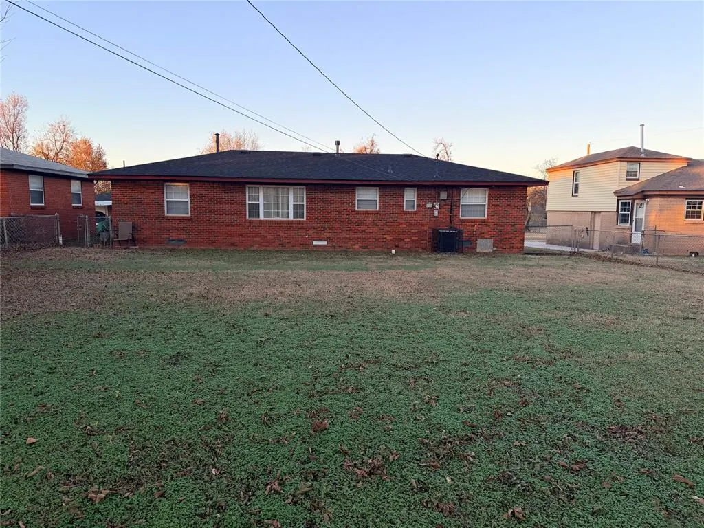 Photo 2 — Address unavailable, Del City, OK 73115