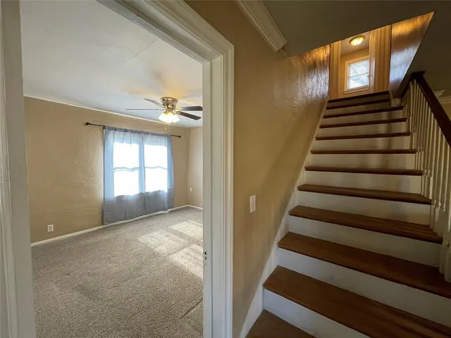 Photo 4 — 601 NW 3rd Street, Minco, OK 73059