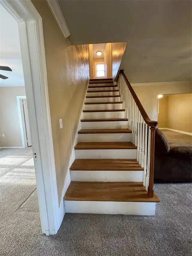 Photo 5 — 601 NW 3rd Street, Minco, OK 73059