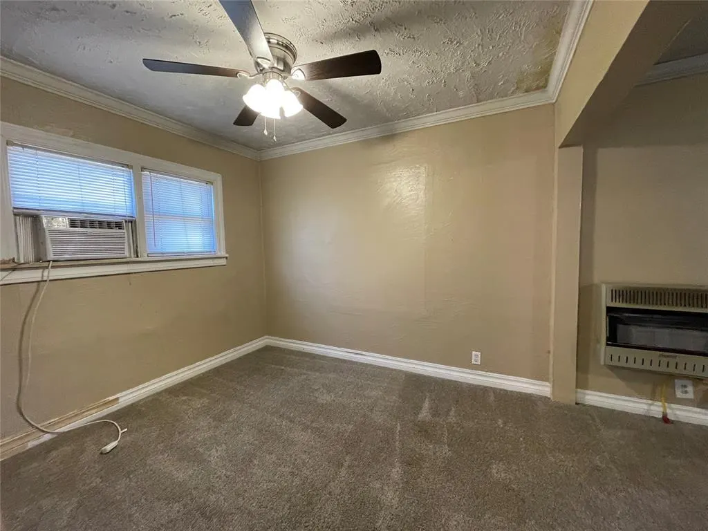 Photo 17 — 601 NW 3rd Street, Minco, OK 73059