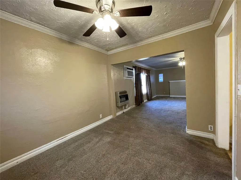 Photo 18 — 601 NW 3rd Street, Minco, OK 73059