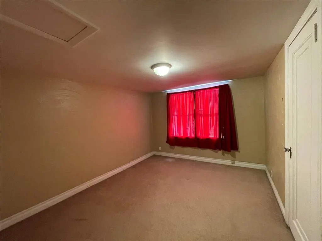 Photo 20 — 601 NW 3rd Street, Minco, OK 73059