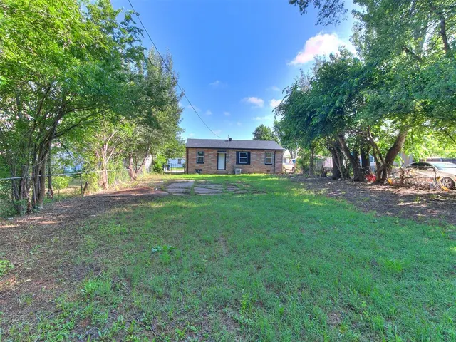 Photo 8 — 2924 SW 51st Street, Oklahoma City, OK 73119