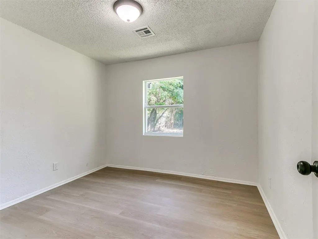 Photo 26 — 2924 SW 51st Street, Oklahoma City, OK 73119