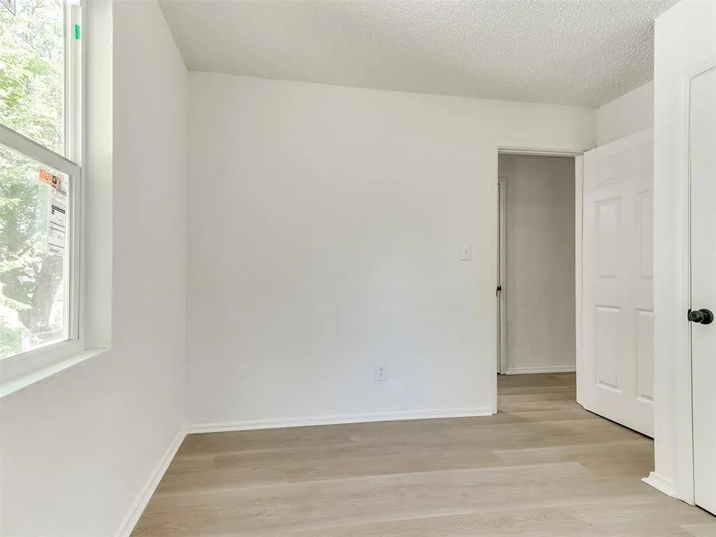 Photo 32 — 2924 SW 51st Street, Oklahoma City, OK 73119