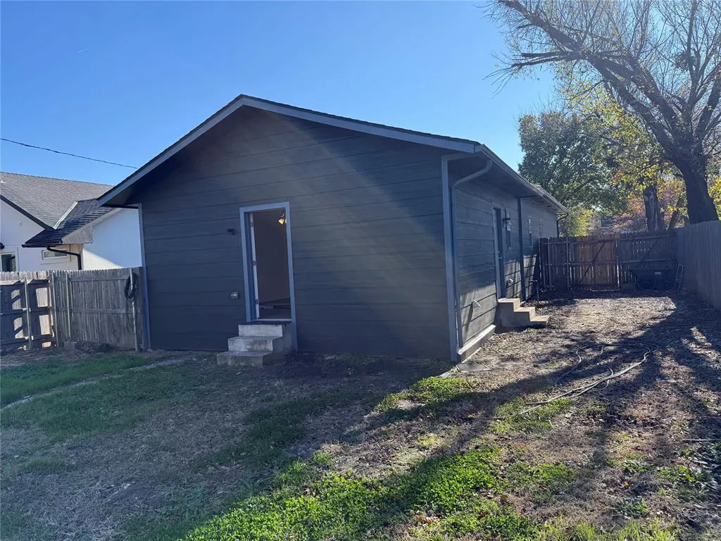 Photo 19 — 1535 NW 29th Street, Oklahoma City, OK 73106