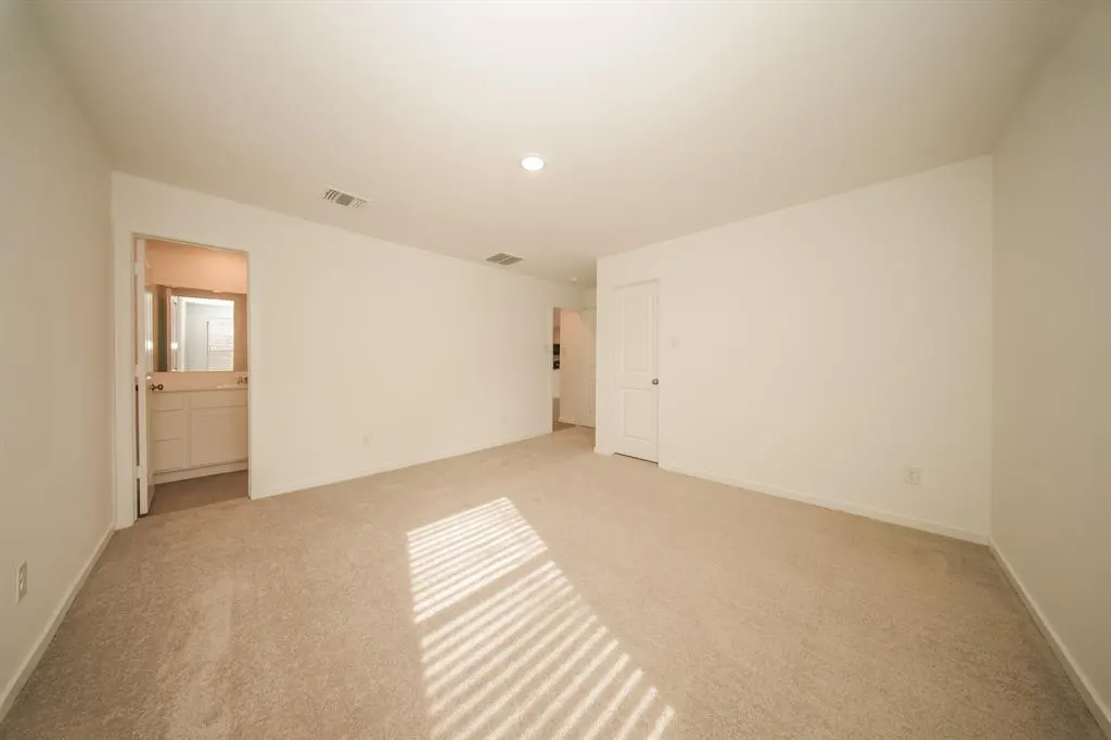 Photo 9 — 9204 SW 20th Street, Mustang, OK 73128