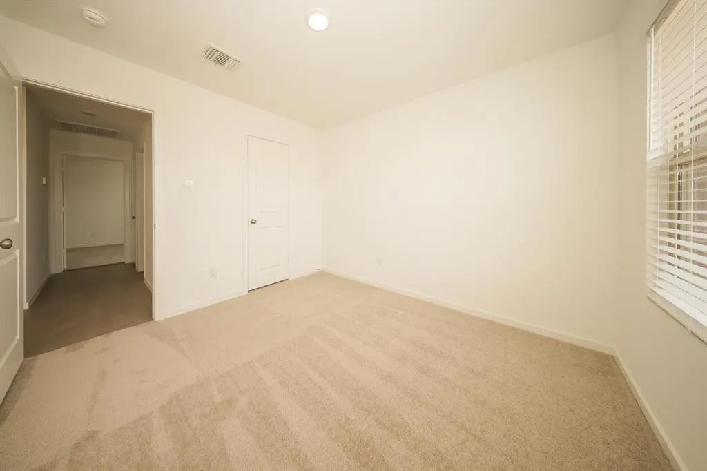 Photo 12 — 9204 SW 20th Street, Mustang, OK 73128