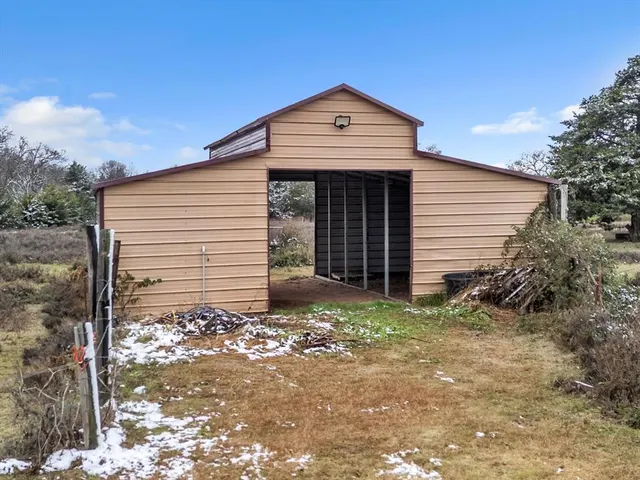 Photo 5 — 108 N Hurst Lane, Tecumseh, OK 74873