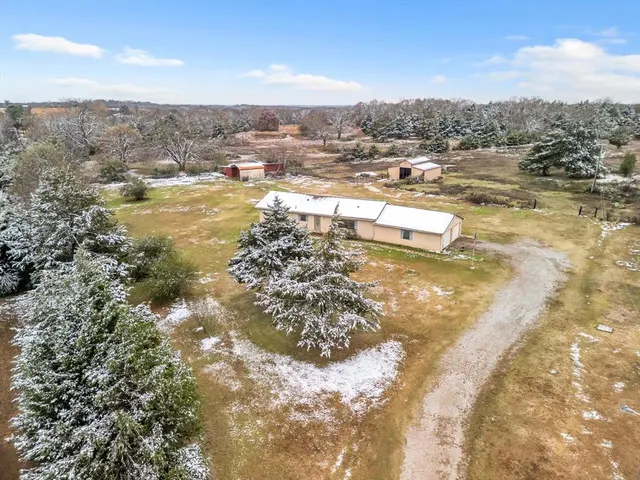 Front exterior — 108 N Hurst Lane, Tecumseh, OK 74873