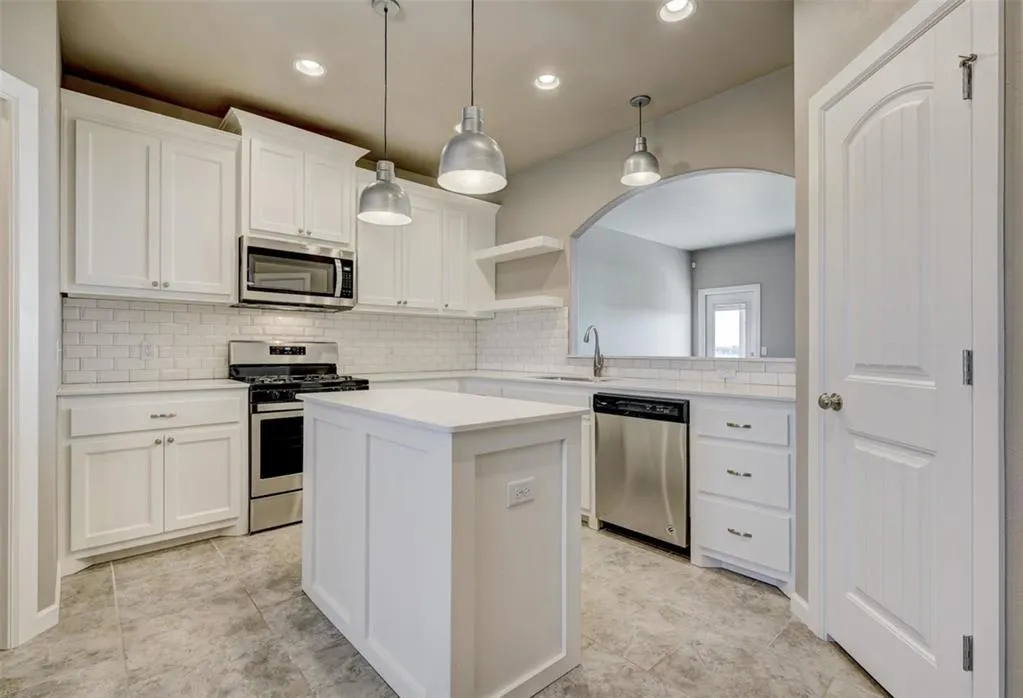 Photo 5 — 1120 Garrett Farm Road, Newcastle, OK 73065