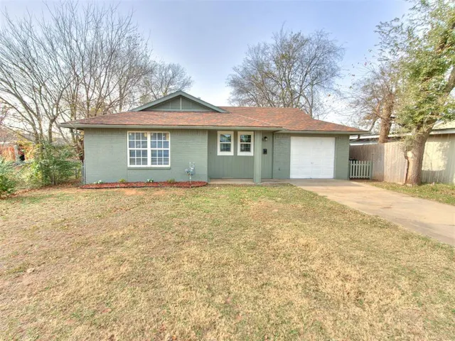 Photo 2 — 1416 N McKinley Avenue, Shawnee, OK 74801
