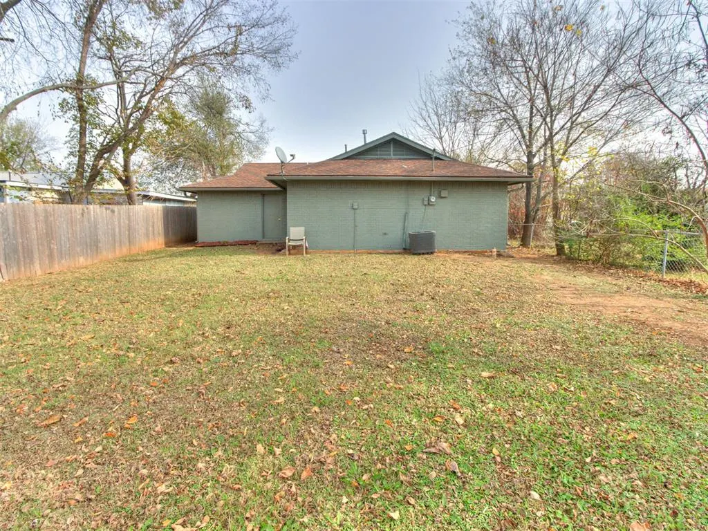 Photo 37 — 1416 N McKinley Avenue, Shawnee, OK 74801
