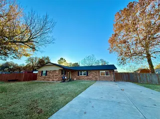 Sold home at 113 E Cool Springs Road