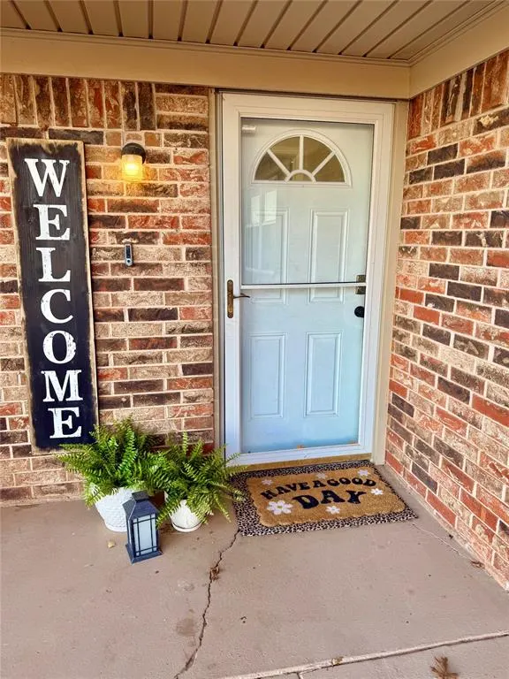 Photo 4 — 113 E Cool Springs Road, Rush Springs, OK 73082