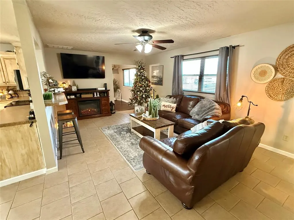Photo 7 — 113 E Cool Springs Road, Rush Springs, OK 73082