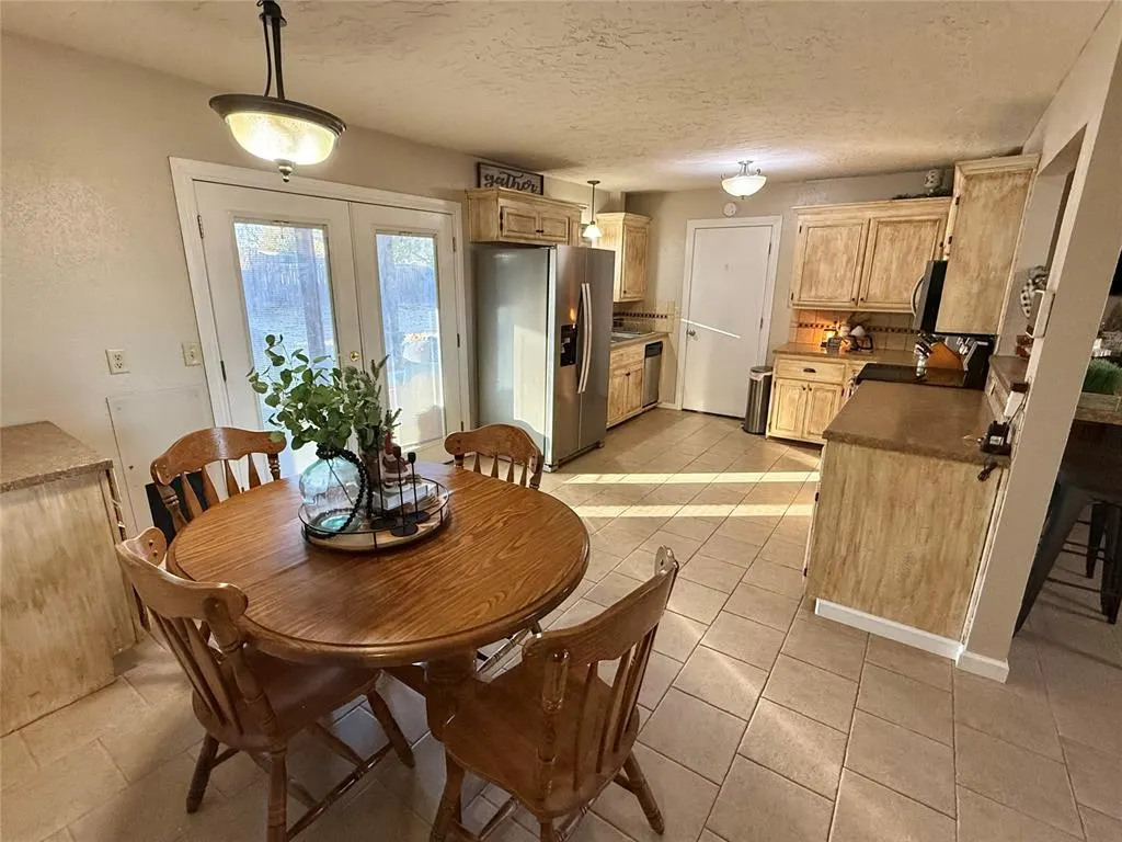 Photo 10 — 113 E Cool Springs Road, Rush Springs, OK 73082