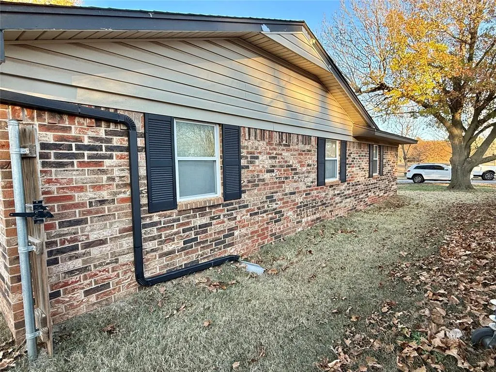Photo 30 — 113 E Cool Springs Road, Rush Springs, OK 73082