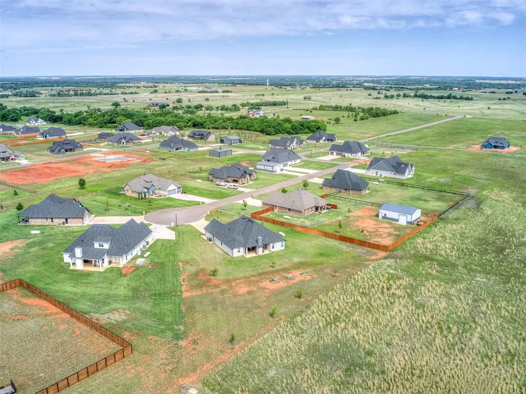 Photo 42 — 2640 Sunset Court, Guthrie, OK 73044
