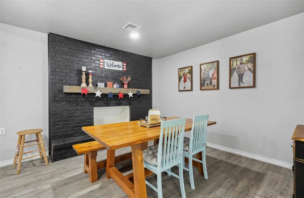 Photo 10 — 109 W 6th Street, Amber, OK 73004