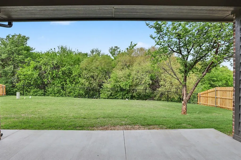 Photo 22 — 10401 Two Lakes Drive, Yukon, OK 73099