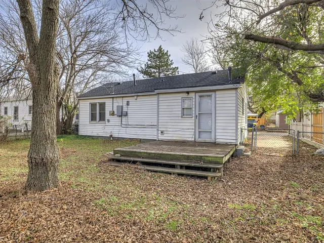 Photo 8 — 7007 NW 48th Street, Bethany, OK 73008