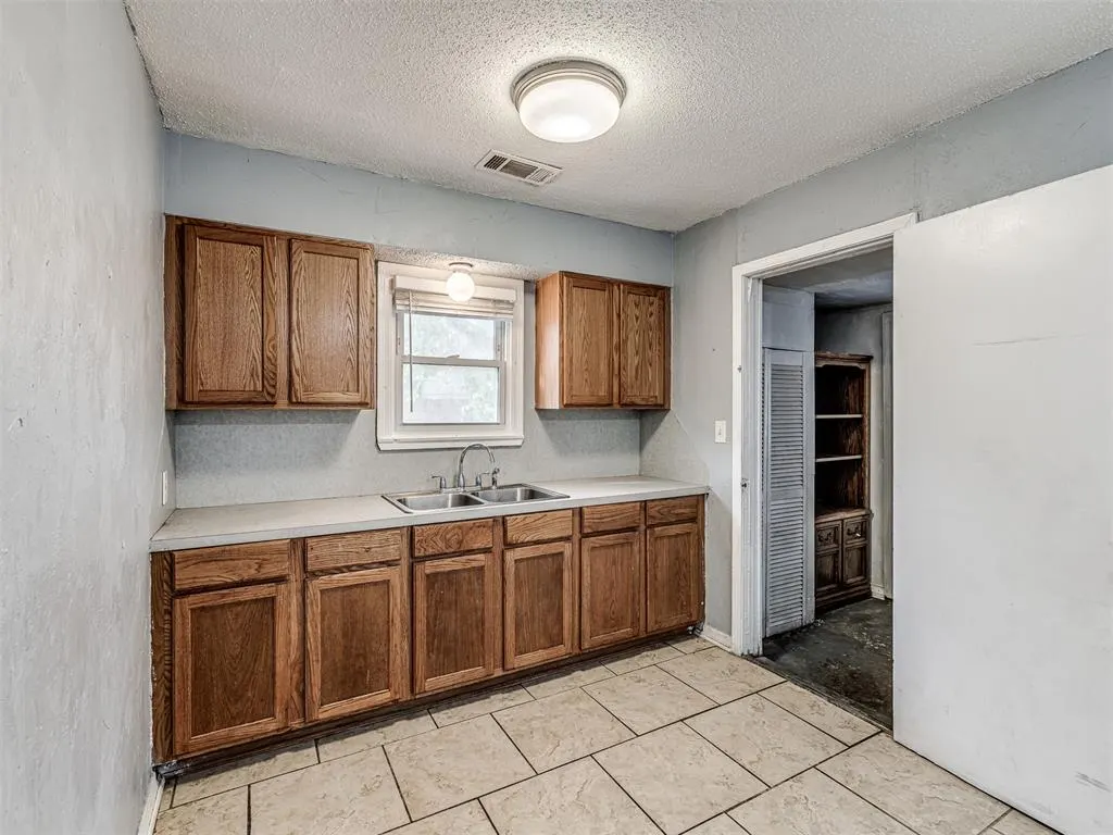 Photo 22 — 7007 NW 48th Street, Bethany, OK 73008