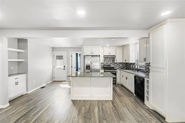 Photo 5 — 900 NW 89th Street, Oklahoma City, OK 73114