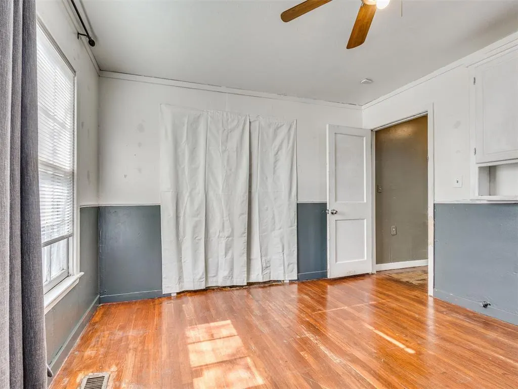 Photo 14 — 733 SW 47th Street, Oklahoma City, OK 73109