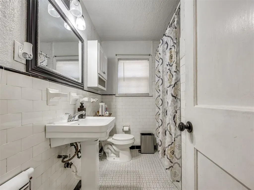 Photo 15 — 733 SW 47th Street, Oklahoma City, OK 73109