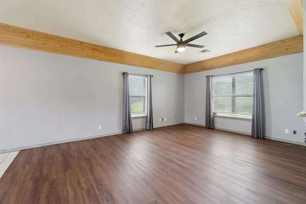 Photo 5 — 29049 Oilfield Trash Road, Newalla, OK 74857
