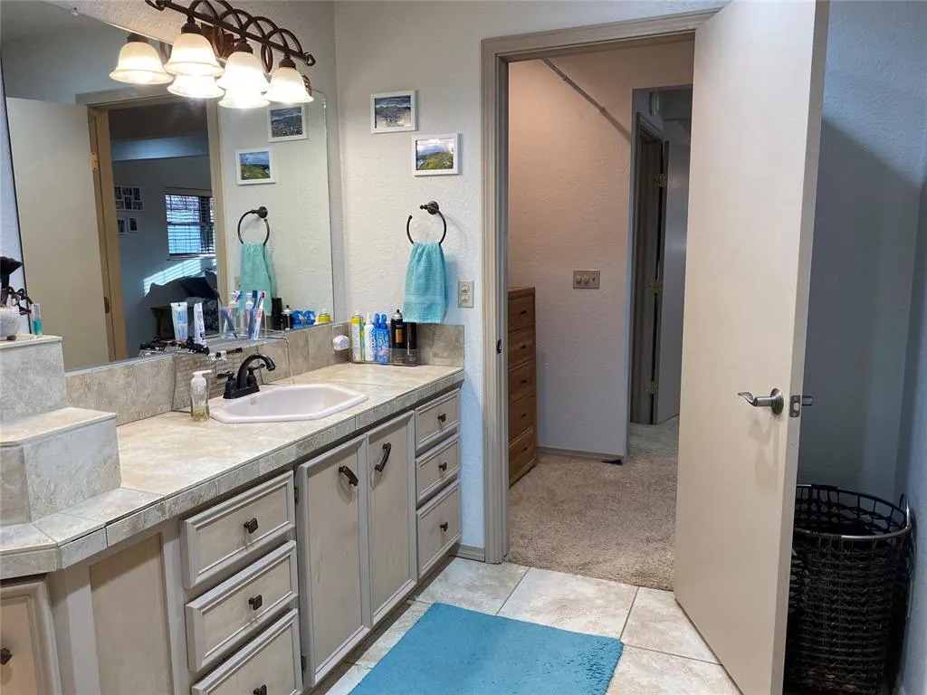 Photo 43 — 520 N West Street, Cordell, OK 73632