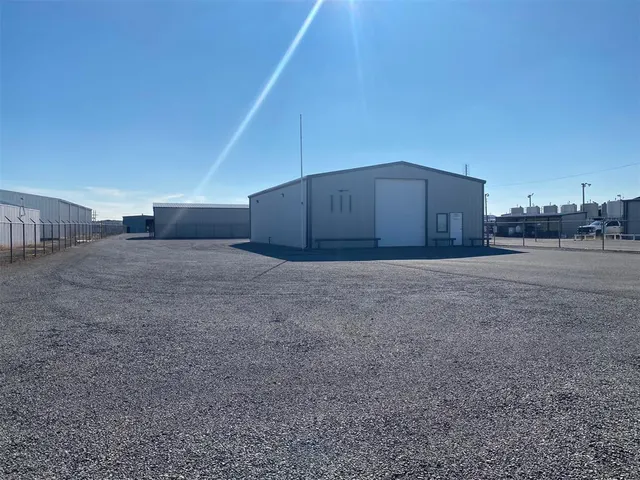 Front exterior — 1625 Loomis Road, Weatherford, OK 73096