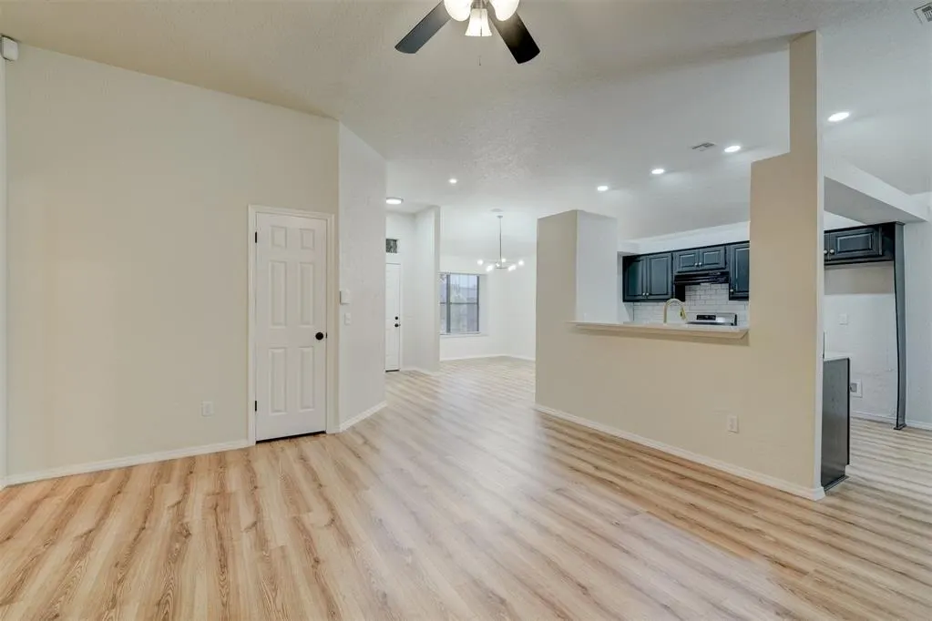 Photo 6 — 10505 Jeri Place, Oklahoma City, OK 73162