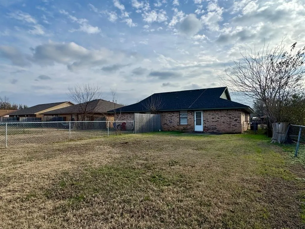 Photo 26 — 143 Barrett Place, Edmond, OK 73003