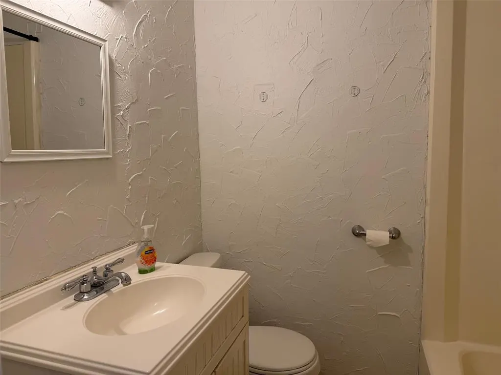 Photo 9 — 517 N 3rd Street, Weatherford, OK 73096
