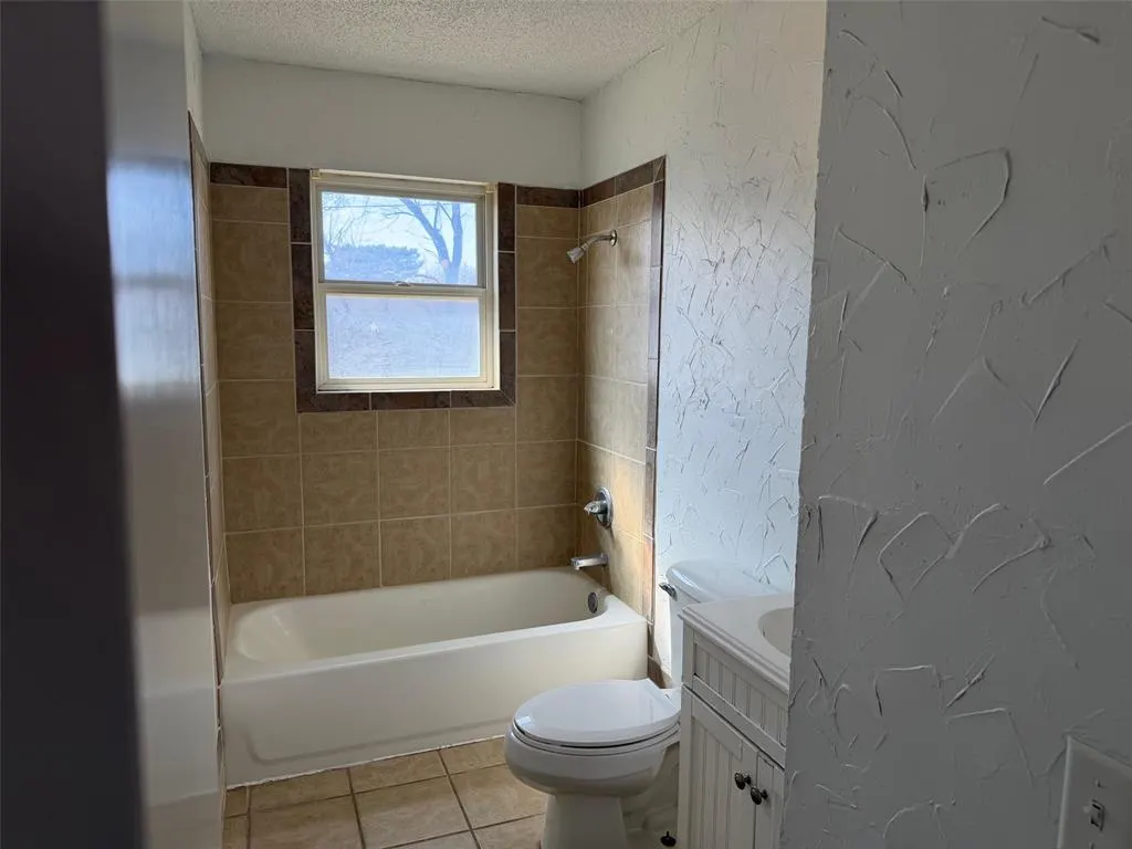 Photo 11 — 517 N 3rd Street, Weatherford, OK 73096