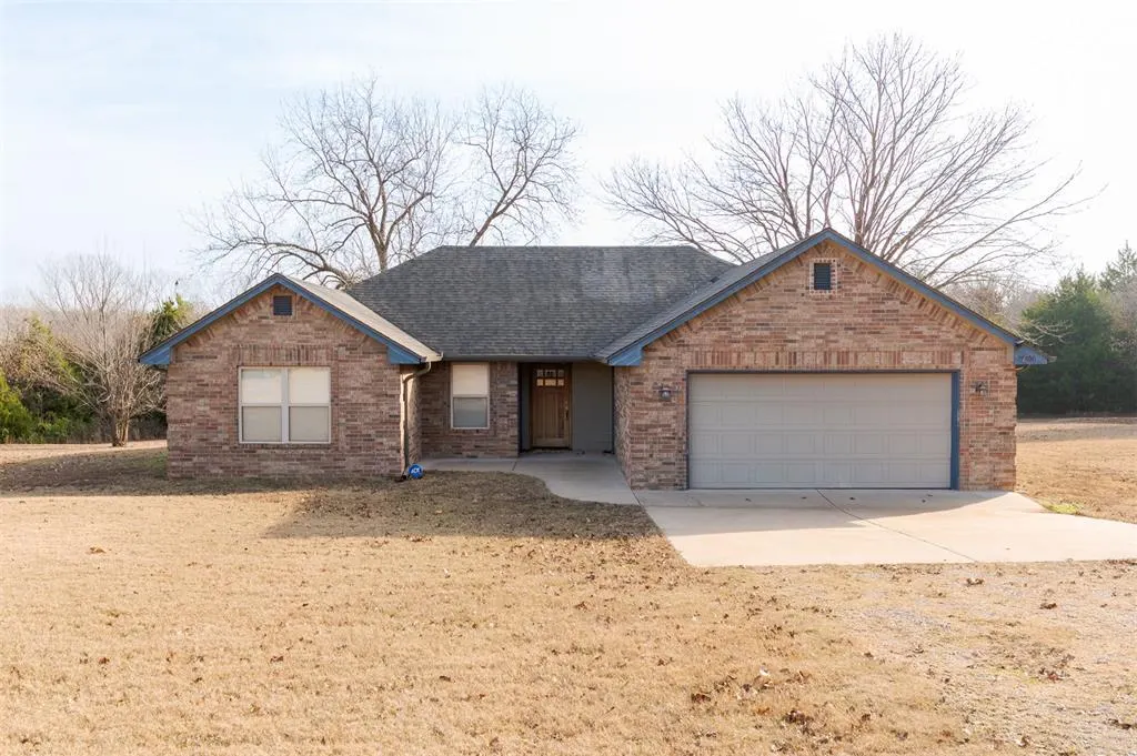 Front exterior — 20100 N Rolling Meadows Drive, Luther, OK 73054