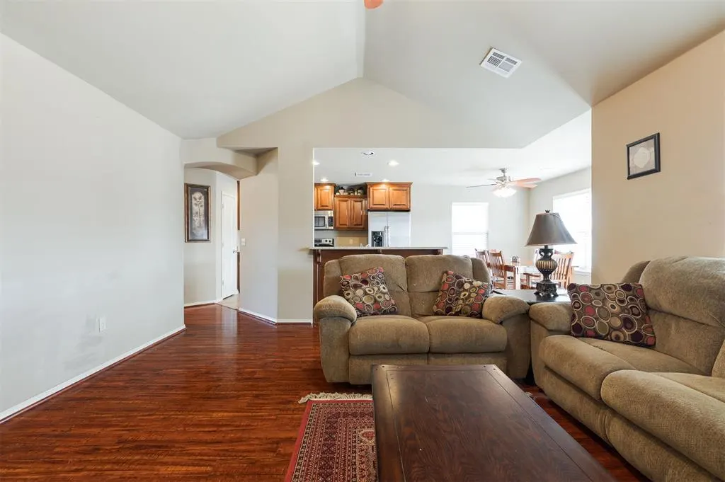 Photo 15 — 20100 N Rolling Meadows Drive, Luther, OK 73054