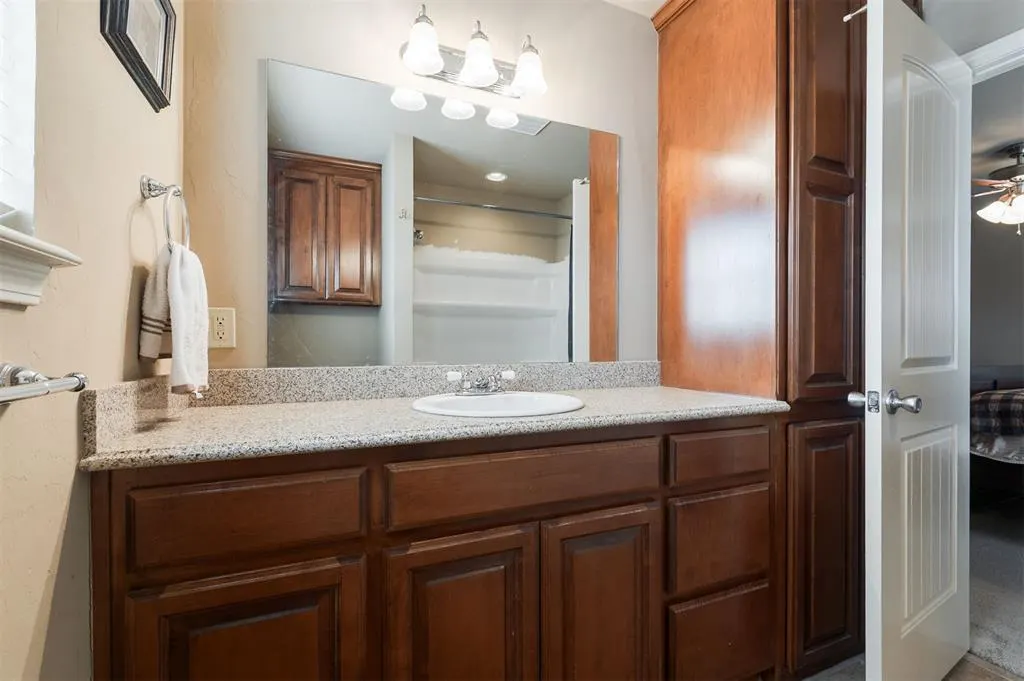 Photo 40 — 20100 N Rolling Meadows Drive, Luther, OK 73054