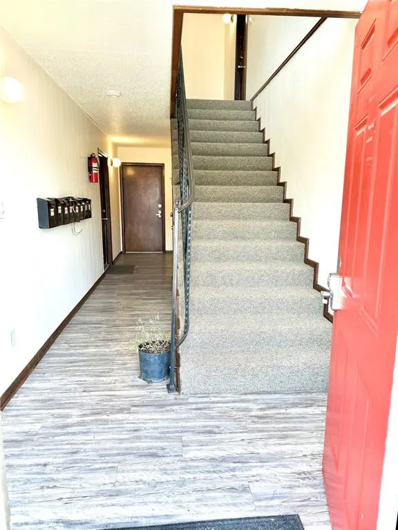 Photo 6 — 2433 W Eubanks Street 1-8, Oklahoma City, OK 73112