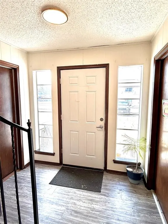 Photo 11 — 2433 W Eubanks Street 1-8, Oklahoma City, OK 73112